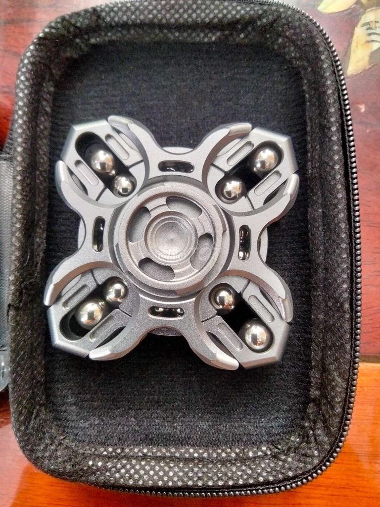 Con quay Fidget Spinner Kim loại Xám. Mua bán Sở thích khác tại Huyện Phú Giáo Bình Dương được đăng bởi A Tuấn hình 1