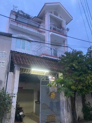 Rent · 5 bd · 144 м² · Thành phố Thủ Đức