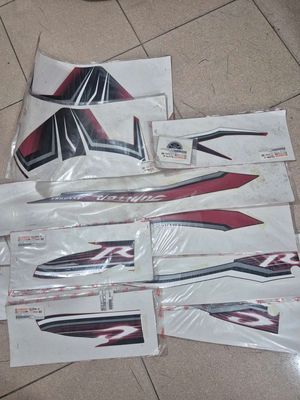 Tem xe Yamaha Exciter 2010 Đỏ Đen Trắng Decal. Mua bán Phụ tùng xe tại Thành phố Dĩ An Bình Dương được đăng bởi Vinh phat