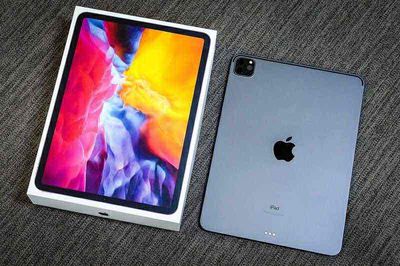 iPad Pro 2020 | 12.9” | 128GB | Gray | Wi-Fi + 4G. Mua bán Máy tính bảng tại Quận 10 Tp Hồ Chí Minh được đăng bởi QUEENMOBILE