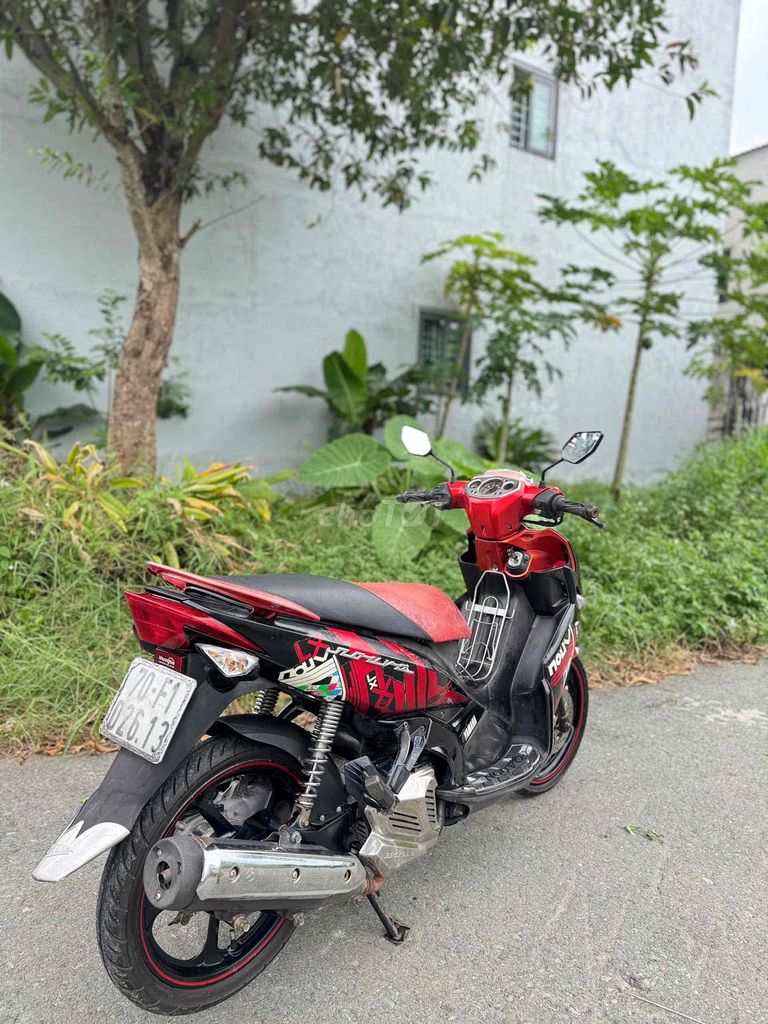Yamaha Nouvo 4 Đỏ đen. Mua bán Xe máy tại Huyện Củ Chi Tp Hồ Chí Minh được đăng bởi HuỳnhLâm Bổn hình 3