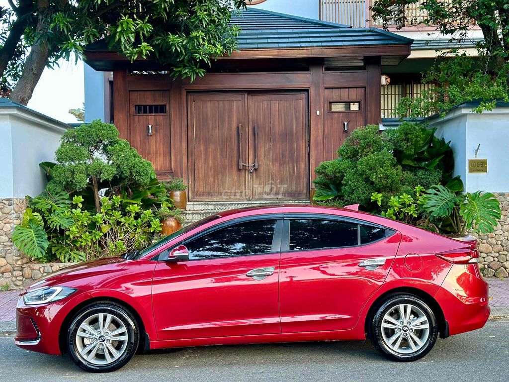 ❤️Hyundai Elantra 2018 1.6 AT - 97000 km❤️. Mua bán Ô tô tại Quận Cẩm Lệ Đà Nẵng được đăng bởi Đức Thịnh hình 8