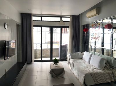 Cho thuê C ăn hộ Phan Văn Trị Quận 5 Dt : 67 m2, 2PN,  11.5 tr/th