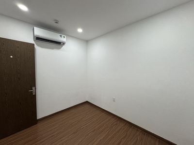 Chính chủ cho thuê Him Lam Phú An nội thất cơ bản, máy lạnh. Giá 9.5tr