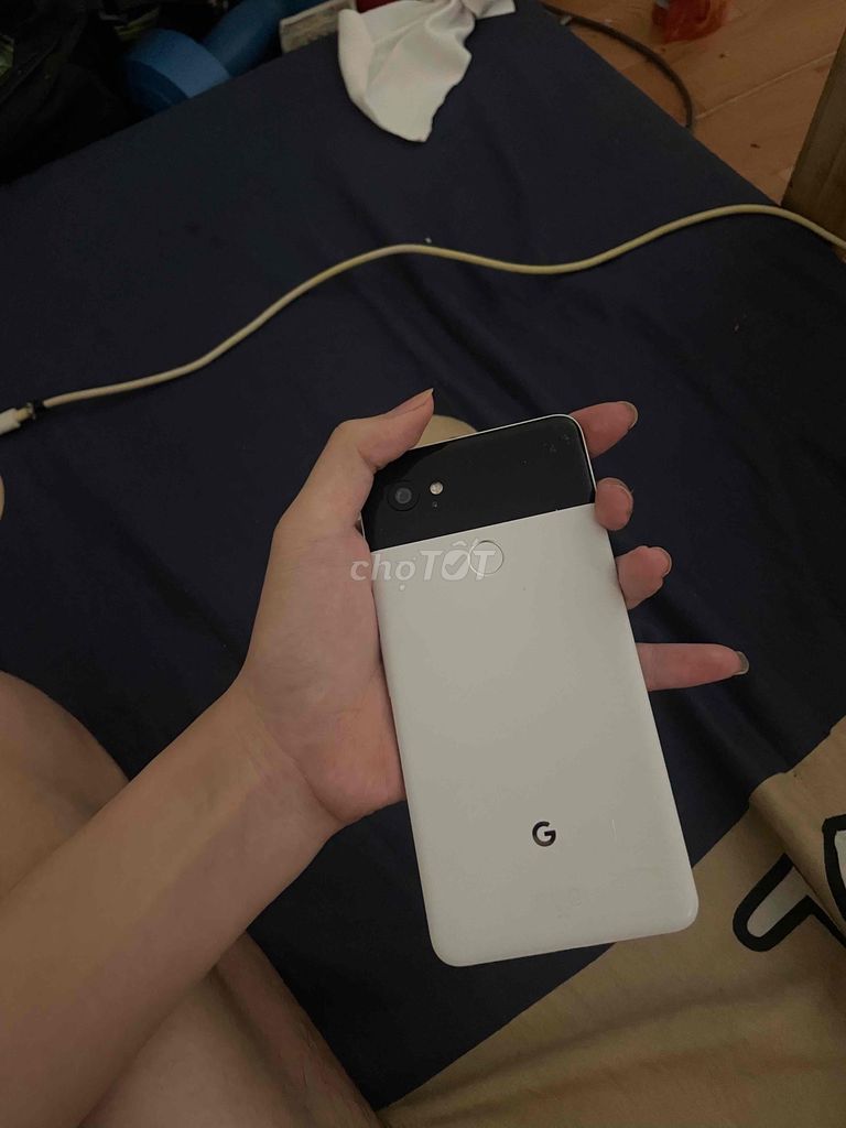 Google Pixel 2 XL Trắng. Mua bán Điện thoại tại Quận Bắc Từ Liêm Hà Nội được đăng bởi Tên chưa cung cấp hình 1