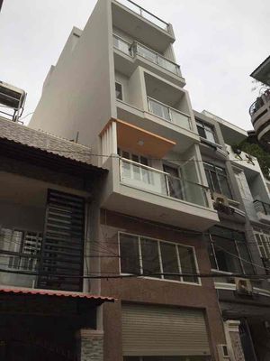 Chính chủ cho thuê nhà ttam Q.10 (Ngay chân cầu vượt 3/2)