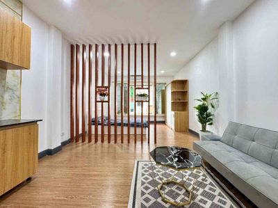 Аренда · 11 комн. · 80 м² · Quận 1, ул. Đường Thạch Thị Thanh