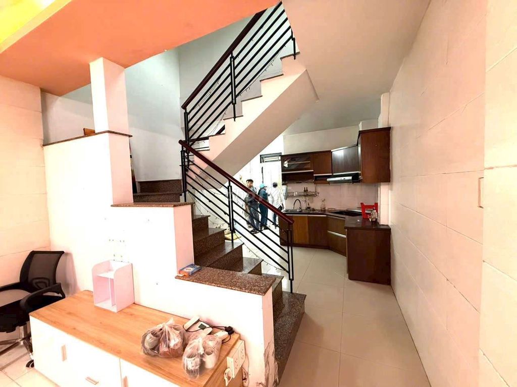 Nha ban nguyen can. Mua bán nhà ở tại Quận 7 Tp Hồ Chí Minh được đăng bởi Nguyễn Hoàng Oanh  hình 2