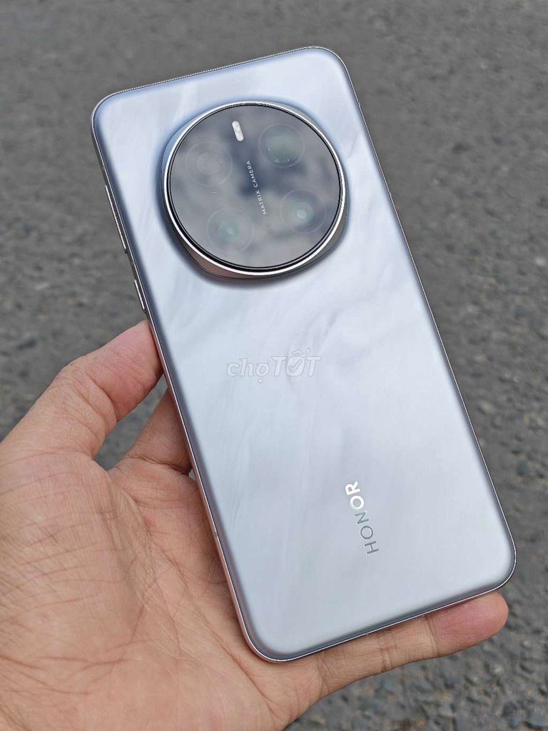 Honor Magic 7 Pro 12GB 256GB Bạc. Mua bán Điện thoại tại Quận Bình Tân Tp Hồ Chí Minh được đăng bởi Anh Rin hình 1