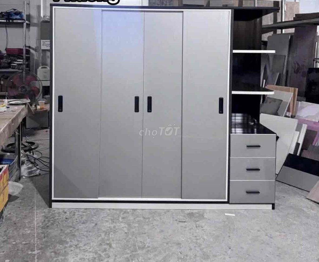 Tủ quần áo Nhựa Đài Loan Xám 1m8x2m05x45cm. Mua bán Tủ, kệ gia đình tại Quận Phú Nhuận Tp Hồ Chí Minh được đăng bởi Hong Le hình 1