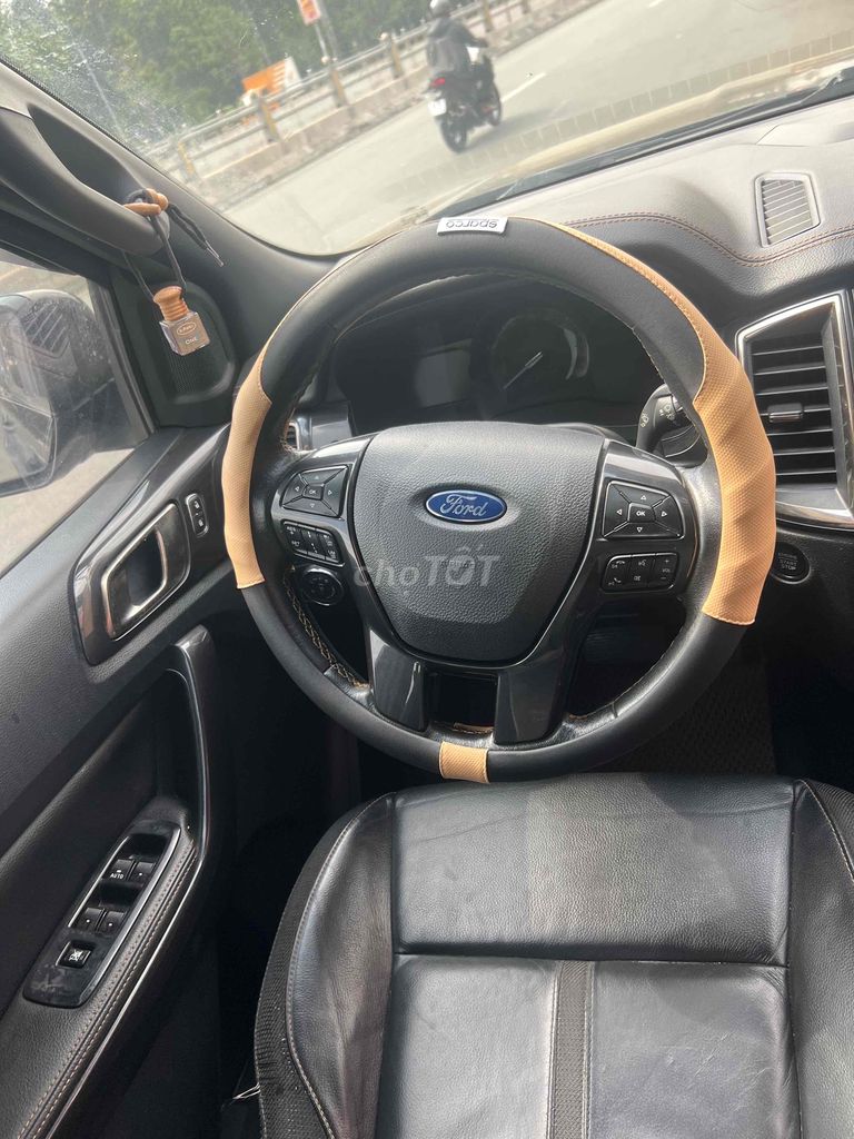 Ford Ranger 2018 Wildtrak 2.0 4x4 - 93000 km. Mua bán Ô tô tại Thành phố Biên Hòa Đồng Nai được đăng bởi mr ninh hình 6