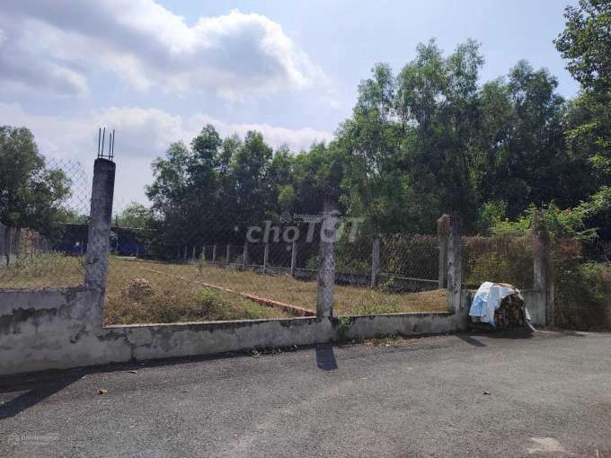 Chính chủ bán miếng đất 216m2 full thổ cư ở đường Nguyễn Thị Ni