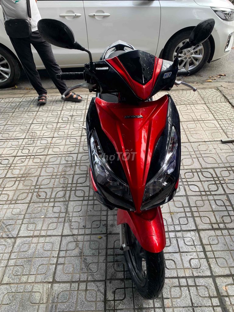 Cần thanh lý. Air Blade 2013. Mua bán Xe máy tại Quận Ngũ Hành Sơn Đà Nẵng được đăng bởi Ngọc Trọng hình 2