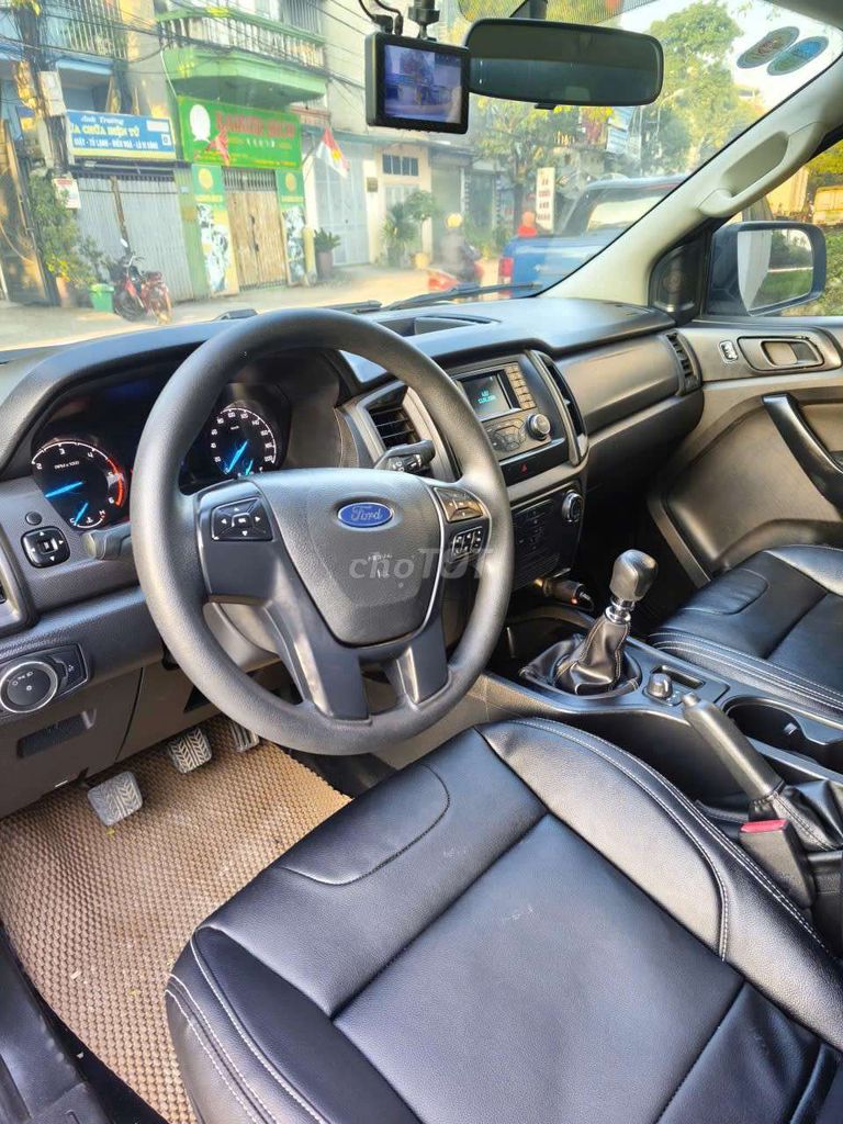 2020 XL 2.2L 4x4 MT - 107000 km. Mua bán Ô tô tại Huyện Thanh Trì Hà Nội được đăng bởi Chuyên mua bán xe Bán Tải Lướt  hình 9