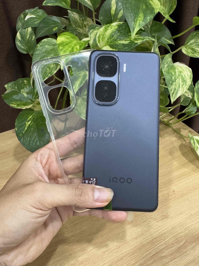 iQoo Neo 10 12GB/256GB Đẹp 100% SẠC ÍT. Mua bán Điện thoại tại Quận Hoàng Mai Hà Nội được đăng bởi Gia Vinh hình 1