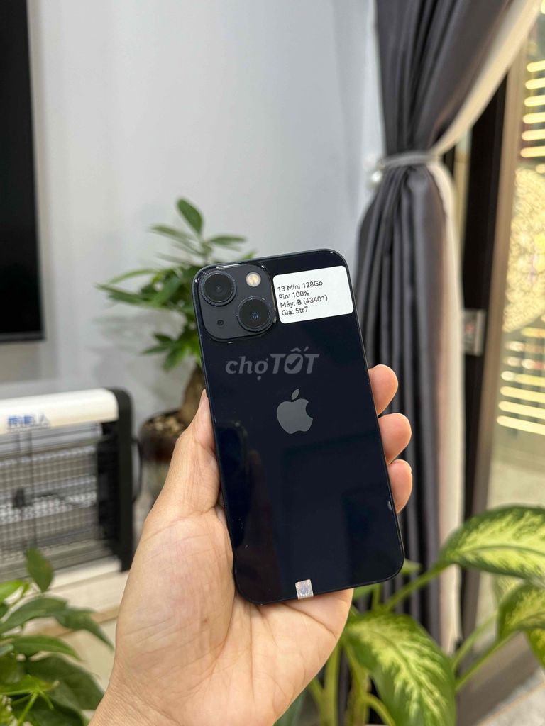 iphone 13 Mini 128G Quốc tế Đen P100 đẹp 98. Mua bán Điện thoại tại Huyện Hóc Môn Tp Hồ Chí Minh được đăng bởi Nguyễn Thu hình 1