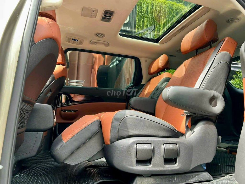 Kia Carnival 2023 Signature 2.2D - 25,000 km.. Mua bán Ô tô tại Thành phố Thủ Đức Tp Hồ Chí Minh được đăng bởi Đức Tứ Bánh hình 11