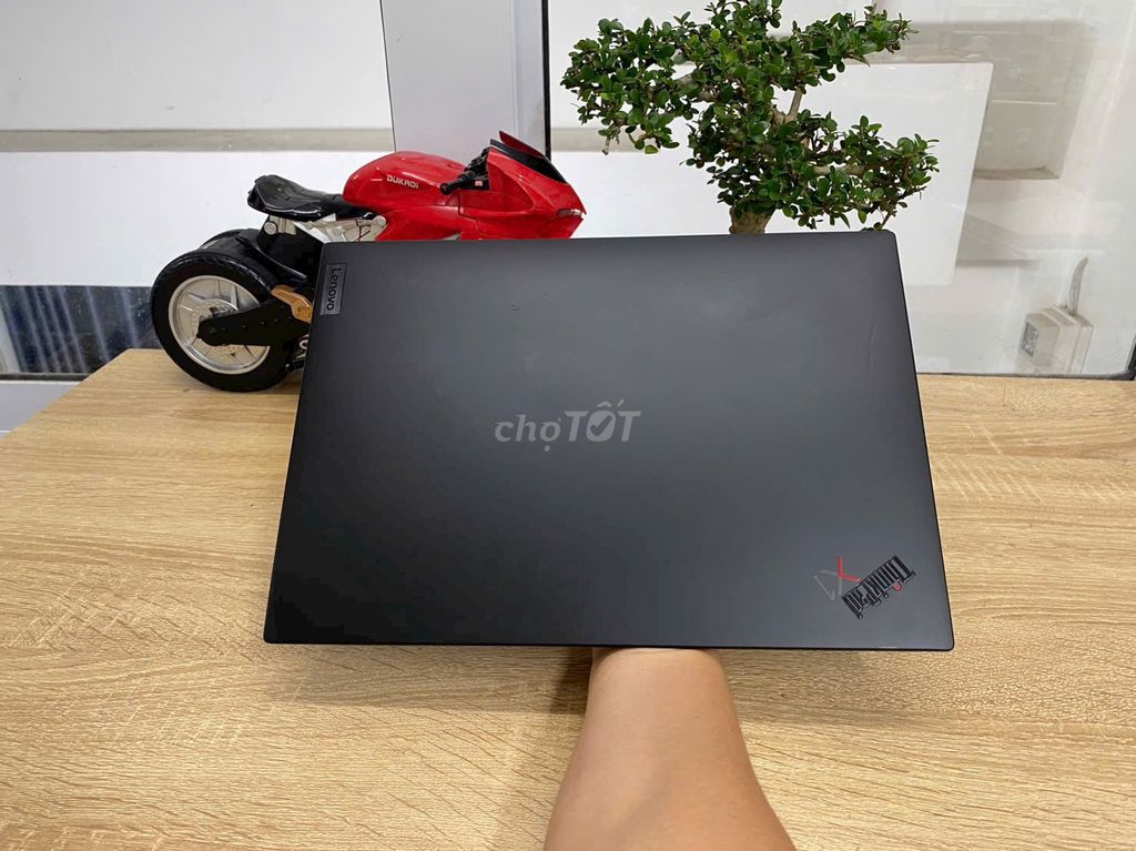 ThinkPad X1 Carbon G9 i7-1185G7/16GB/512GB 14 FHD+. Mua bán Laptop tại Quận Bình Thạnh Tp Hồ Chí Minh được đăng bởi Nguyễn Công Lý hình 1