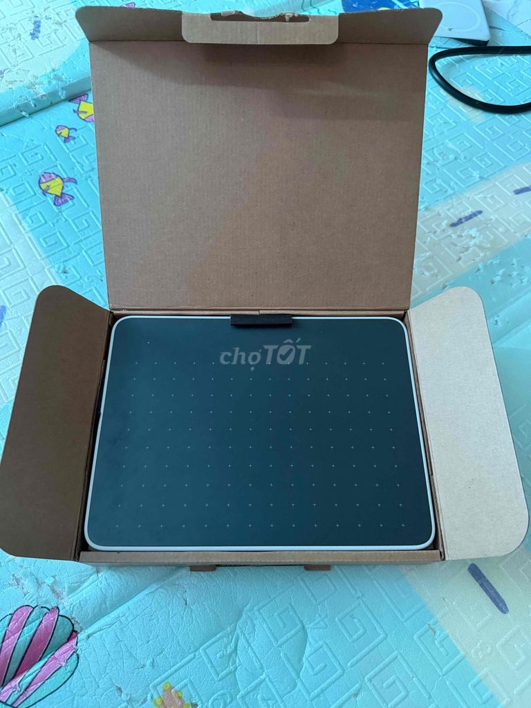 PASS WACOM ONE SMALL BLUETOOTH (CTC4110WL) - LIKE. Mua bán Phụ kiện (Màn hình, Chuột...) tại Huyện Thanh Trì Hà Nội được đăng bởi Tú Nguyễn hình 1