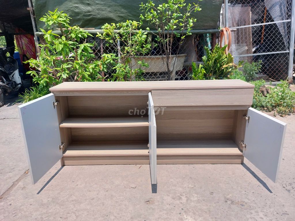 Tủ kệ trang trí gỗ MDF 1m72. Mua bán Tủ, kệ gia đình tại Quận Bình Tân Tp Hồ Chí Minh được đăng bởi HÀNG THANH LÝ NỘI THẤT 268 hình 1