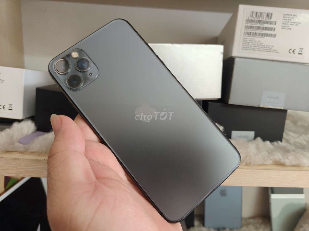 iPhone 11 Pro Max 64GB Xám 2 sim. Mua bán Điện thoại tại Quận Tân Phú Tp Hồ Chí Minh được đăng bởi LUCKY SHOP hình 1