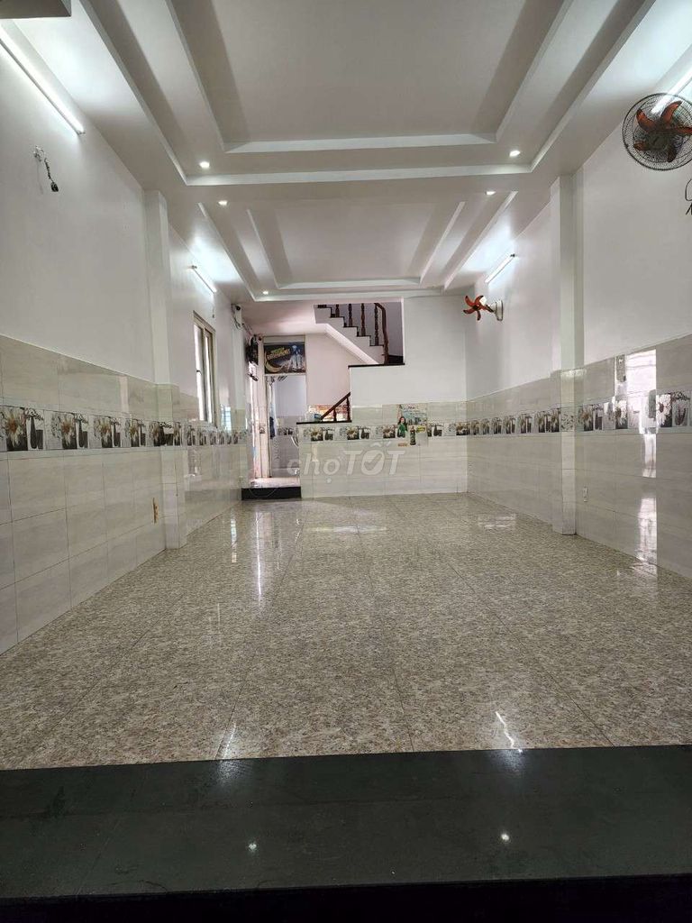 NHÀ MẶT TIỀN KD ĐA NGÀNH, SÁT BÊN GIGAMALL. PHÒNG CỰC RỘNG, 4PN 2WC