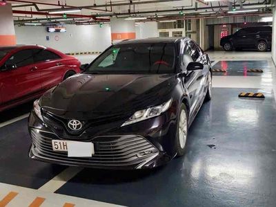Toyota Camry 2019 Đen Thái Lan