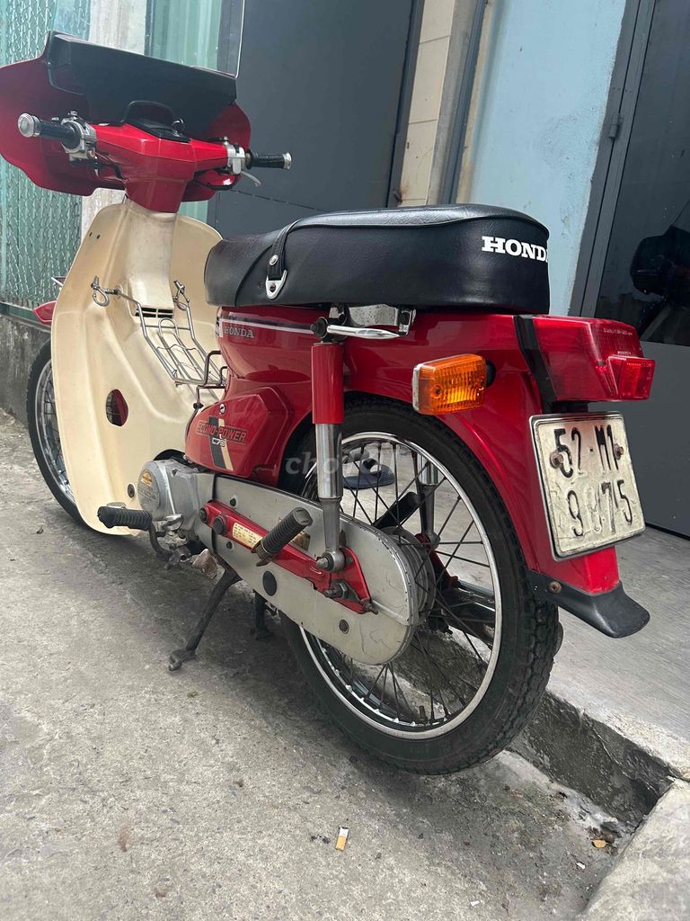 DD, sườn Sơn zin cực đẹp, máy nguyên zin.chính chủ. Mua bán Xe máy tại Huyện Hóc Môn Tp Hồ Chí Minh được đăng bởi Nguyễn Phước hình 10