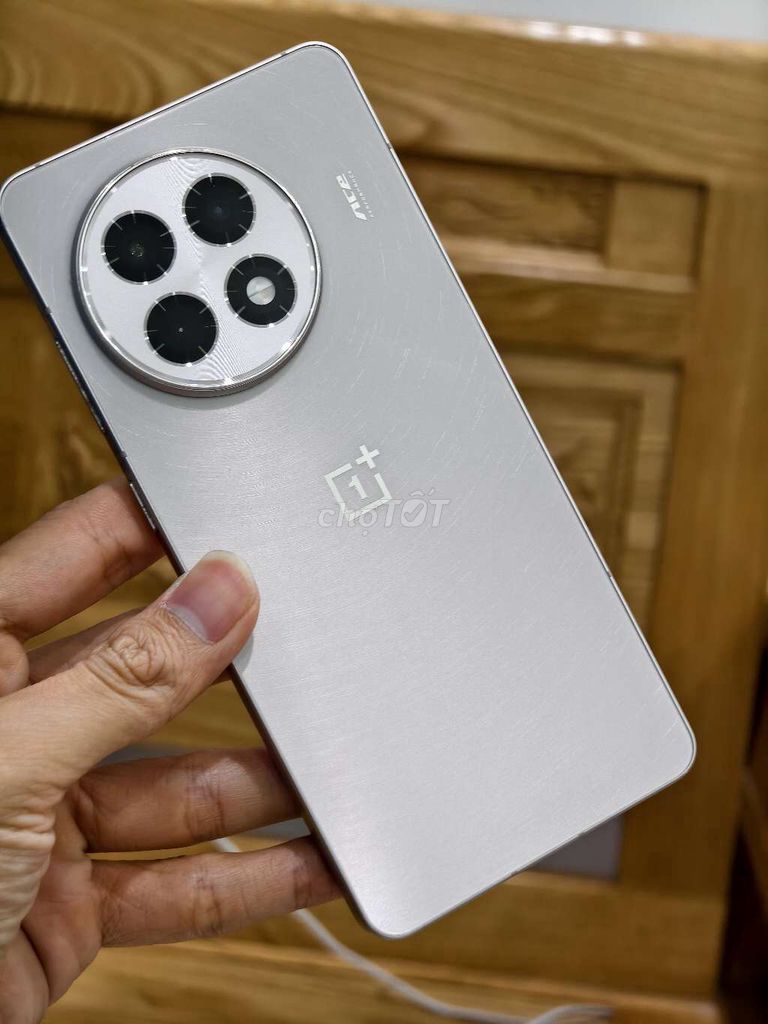 ONEPLUS ACE 5 NGUYÊN ZIN PIN100% 8GEN3 MẠNH MẼ. Mua bán Điện thoại tại Quận Thanh Khê Đà Nẵng được đăng bởi Minh Máy Chất Lượng 4K MOBILE hình 1