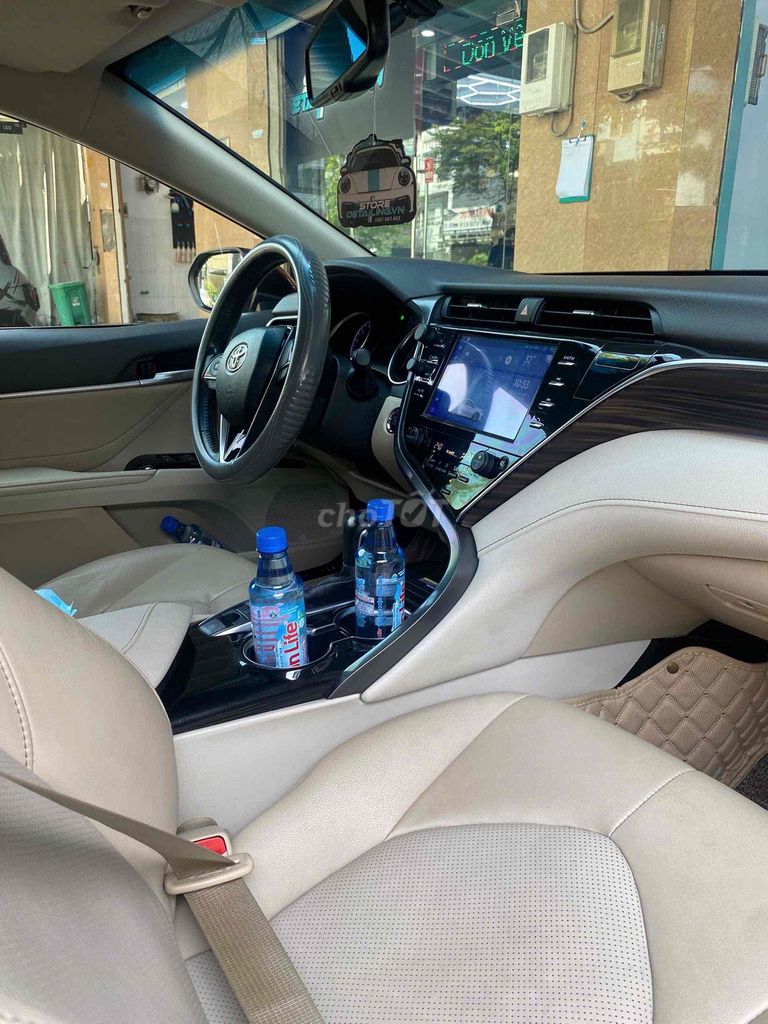Toyota Camry 2021 2.0G - 95293 km. Mua bán Ô tô tại Quận Bình Tân Tp Hồ Chí Minh được đăng bởi Ngọc Long hình 10
