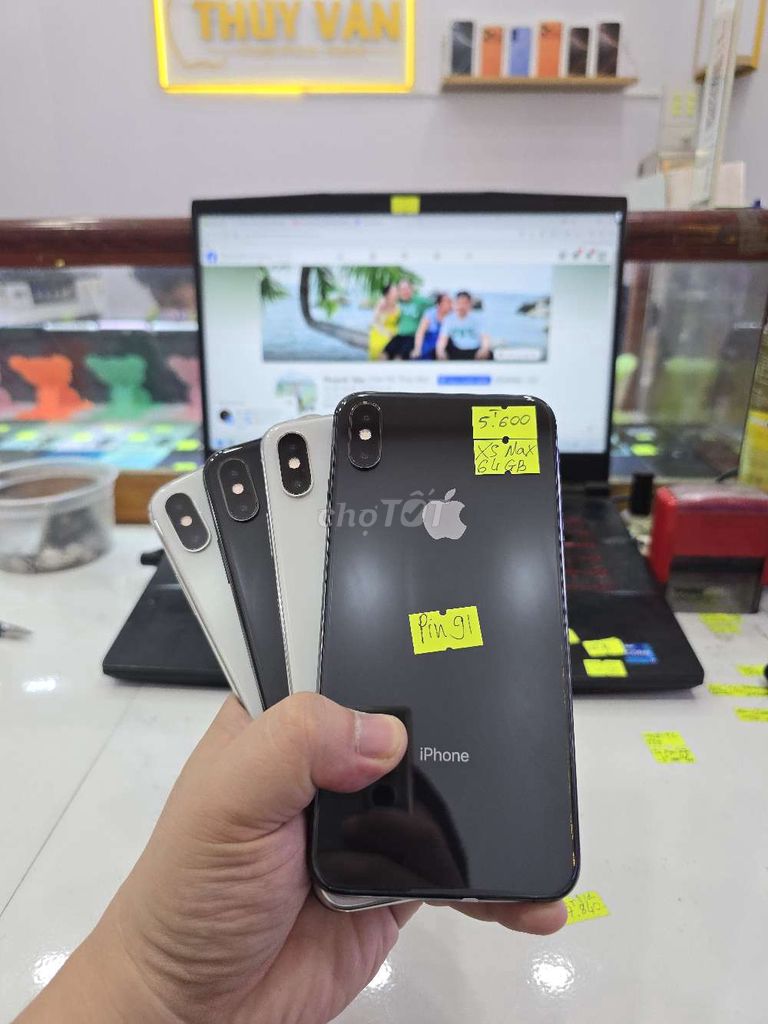 Iphone XS Max 64 - 256. Mua bán Điện thoại tại Thành phố Long Xuyên An Giang được đăng bởi Facebook Cầm Đồ Thúy Vân hình 1