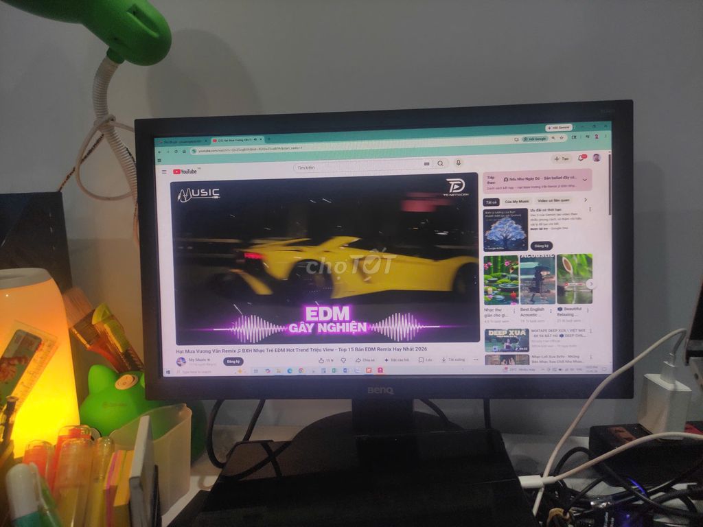 Màn hình BenQ Đen. Mua bán Phụ kiện (Màn hình, Chuột...) tại Thị xã Tân Uyên Bình Dương được đăng bởi Ngô Phương Thảo hình 1