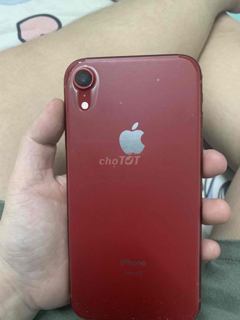 iPhone XR Đỏ. Mua bán Điện thoại tại Huyện Bình Chánh Tp Hồ Chí Minh được đăng bởi Anna hình 1