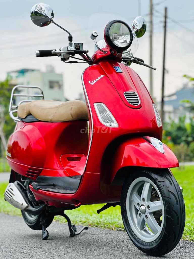 vespa LXV 125cc biển số phong thỷ. Mua bán Xe máy tại Quận Gò Vấp Tp Hồ Chí Minh được đăng bởi Nguyễn Hoàng Mua Bán Xe hình 8