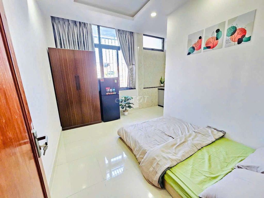 Phòng full nội thất, giờ giấc tự do ngay Chợ Tân Bình