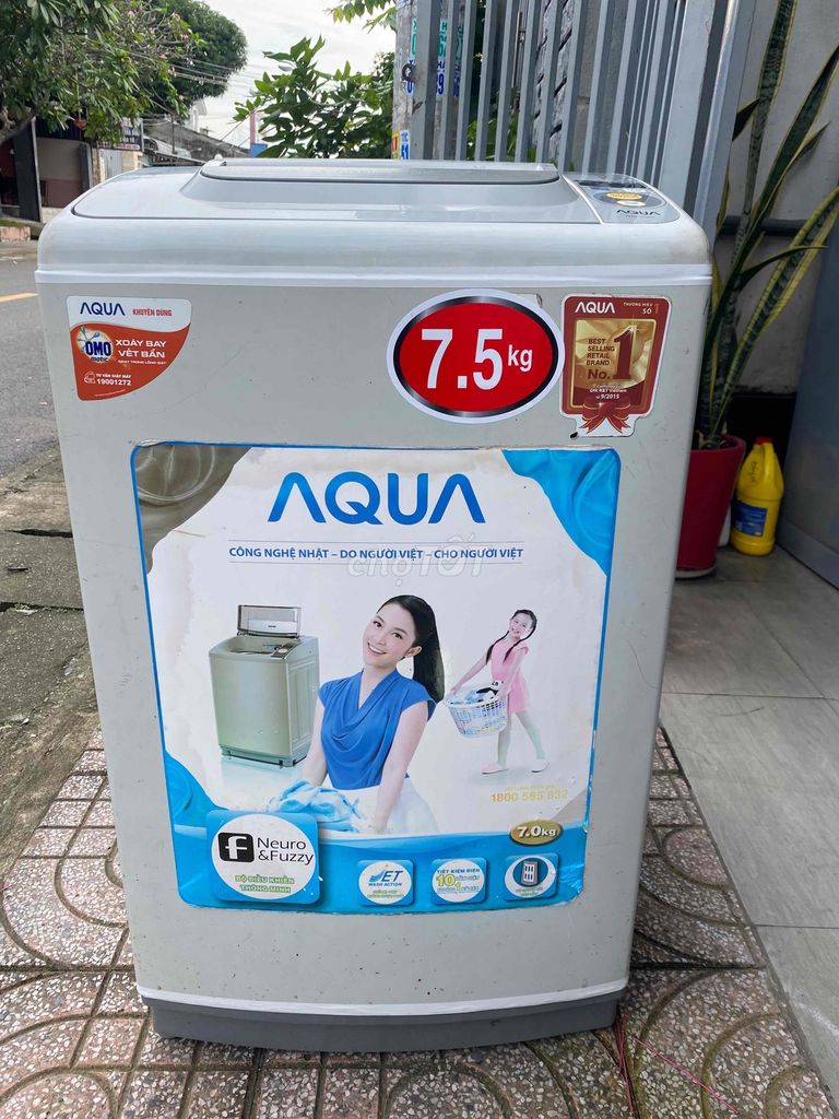 Máy giặt Aqua 7,5 kg nguyên zin giặt êm ái