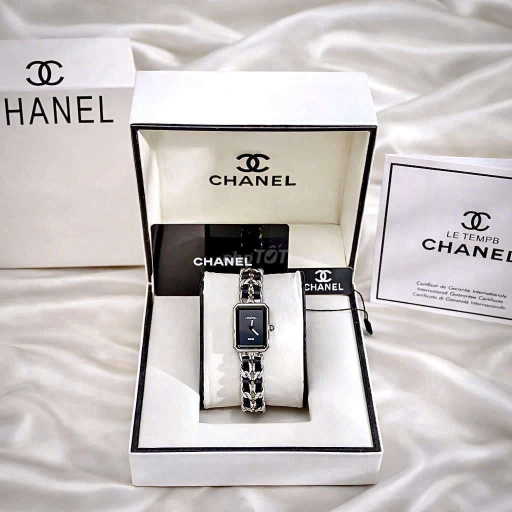 Đồng hồ nữ size 34mm. Mua bán Đồng hồ tại Thành phố Thủ Đức Tp Hồ Chí Minh được đăng bởi Thuy Lieu watch hình 1