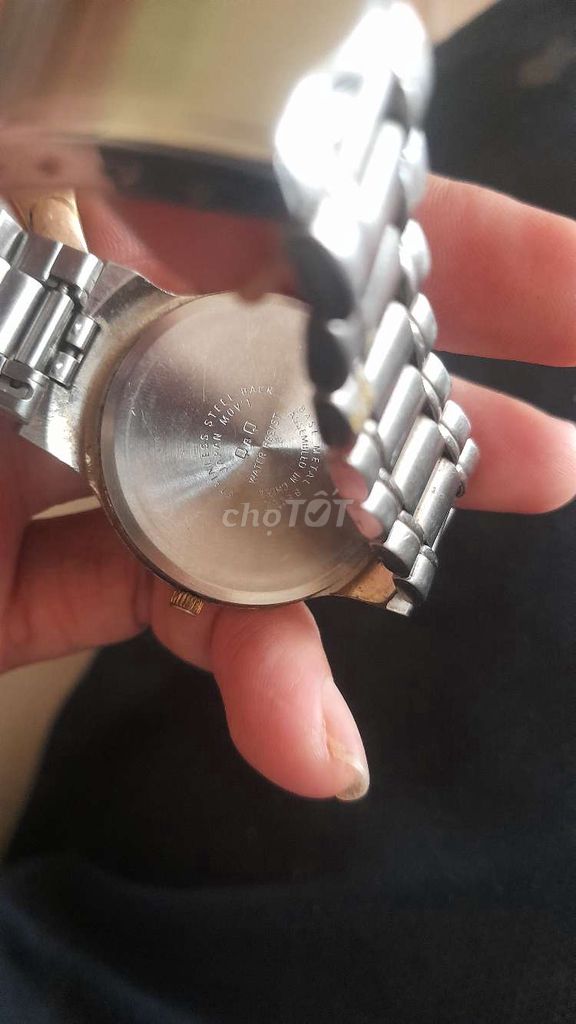 Đồng hồ năng lượng mặt trời