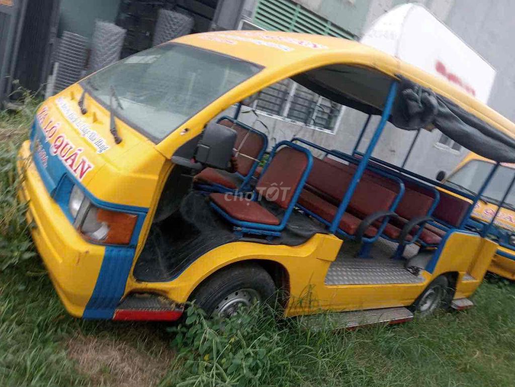 Toyota Hiace 2003 - 100000 km. Mua bán Ô tô tại Huyện Củ Chi Tp Hồ Chí Minh được đăng bởi Truong Vu hình 11