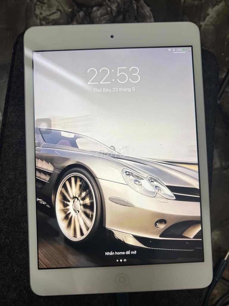 Apple iPad Mini 2 16GB Bạc. Mua bán Máy tính bảng tại Quận Tân Phú Tp Hồ Chí Minh được đăng bởi Thuý Nga hình 1