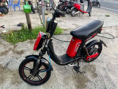 CAP A Fuji hoạt động bình thường có kèm theo bình. Mua bán Xe điện tại Huyện Tri Tôn An Giang được đăng bởi Tài snd