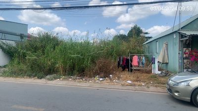 Bán đất vườn VỊ TRÍ ĐẮC ĐỊA mặt tiền đường số 4 (rẽ từ Lo Lu). Mua bán đất tại Thành phố Thủ Đức Tp Hồ Chí Minh được đăng bởi Hoàng Nam