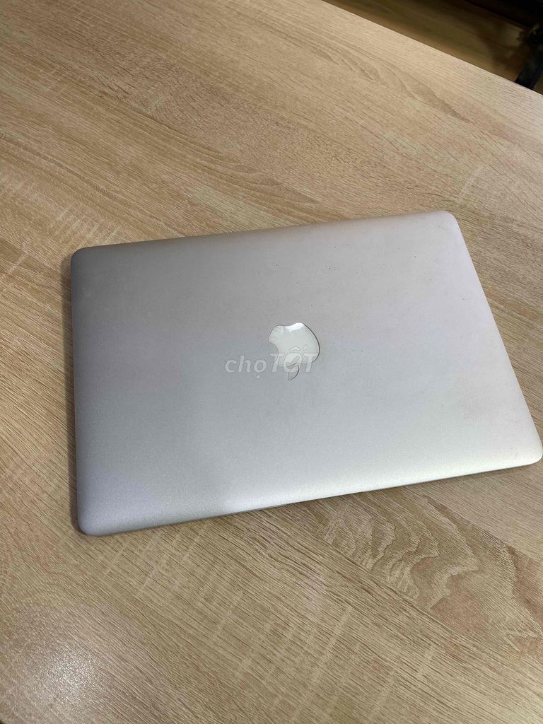 Apple MacBook Air Bạc Like New. Mua bán Laptop tại Thành phố Biên Hòa Đồng Nai được đăng bởi Công Tech hình 1