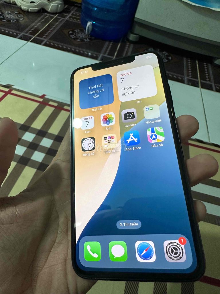 iPhone XS Max 64GB Đen QT đẹp có gl. Mua bán Điện thoại tại Quận 12 Tp Hồ Chí Minh được đăng bởi Thành Công hình 1