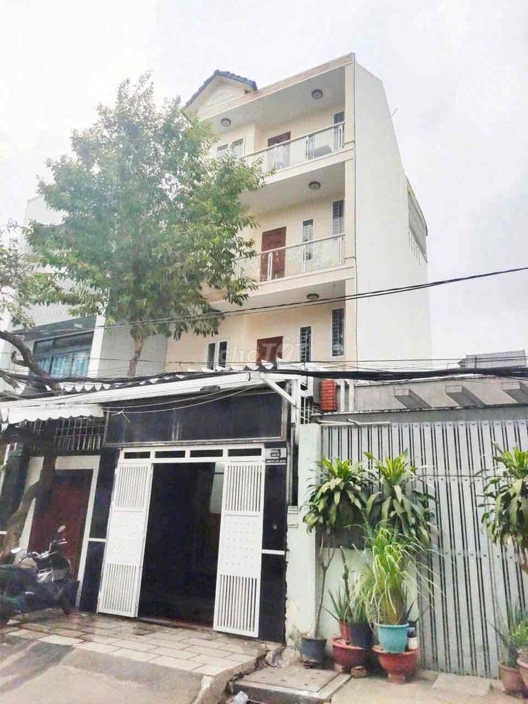 Rent · 4 bd · 105 м² · Quận Gò Vấp