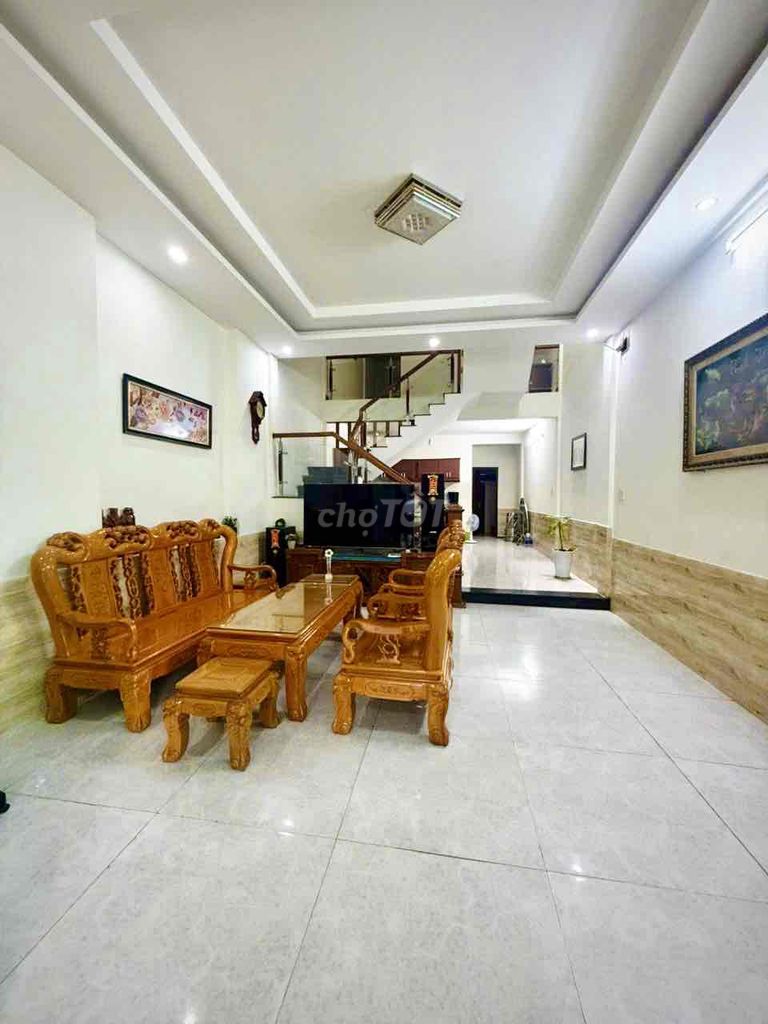 Аренда · 3 комн. · 90 м² · Quận Sơn Trà, ул. trần cừ
