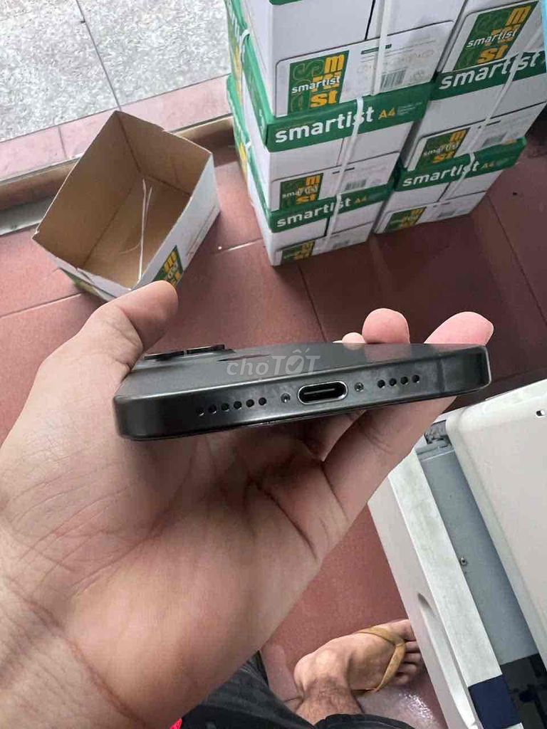 Apple iPhone 15 Pro Max 256GB Đen. Mua bán Điện thoại tại Quận Hà Đông Hà Nội được đăng bởi Nguyễn Trung hình 1