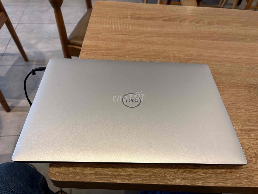 Dell Precision 15 i7 8850H Hỏng nguồn. Mua bán Laptop tại Quận 4 Tp Hồ Chí Minh được đăng bởi Robert hình 1