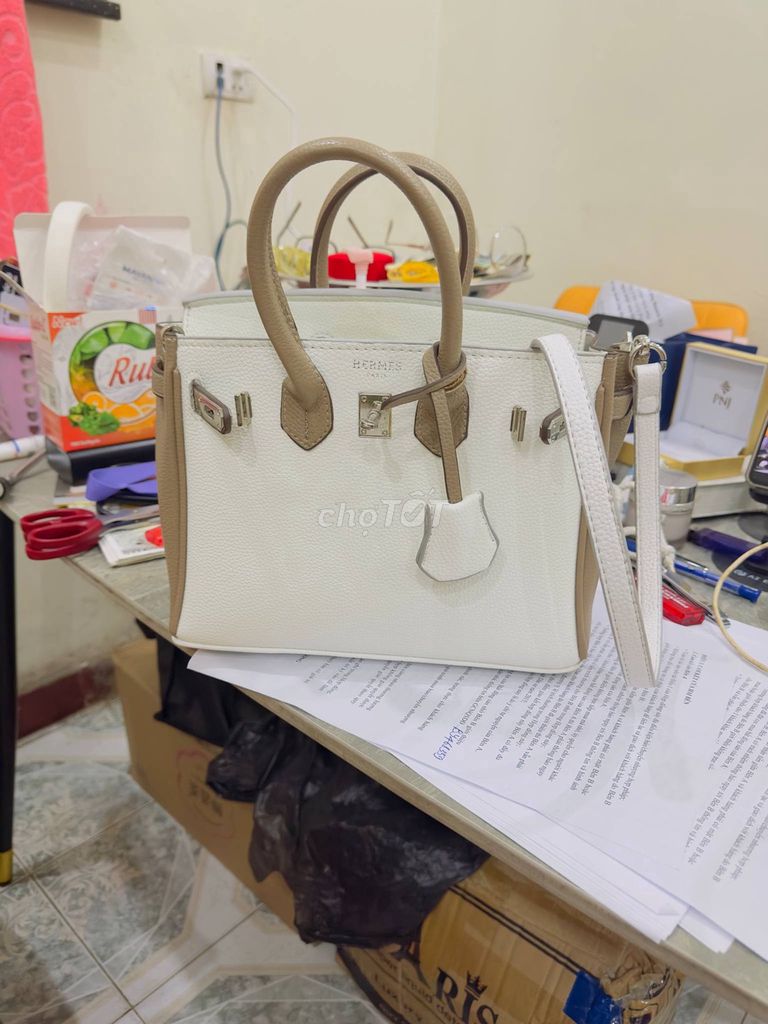 Túi xách Hermes Nữ Cao cấp. Mua bán Túi xách tại Quận Thanh Xuân Hà Nội được đăng bởi Selena Shop hình 1