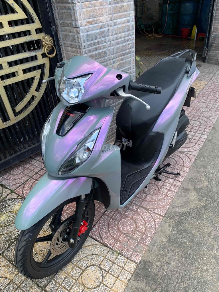 visison 2023 bánh lớn ODO thấp zin đẹp 65K1 9chủ. Mua bán Xe máy tại Quận Thốt Nốt Cần Thơ được đăng bởi Cầm Đồ Thành Chánh  hình 5